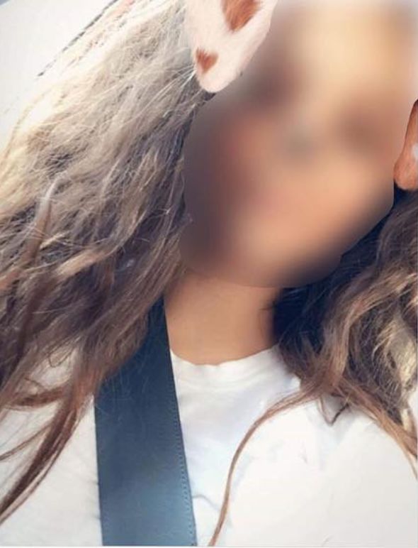 深夜，80后小伙收到陌生姑娘私信，他的回复亮了……