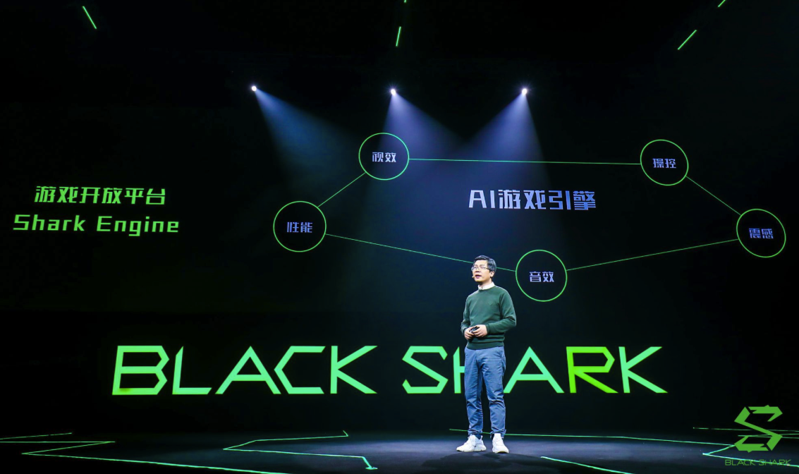 黑鲨游戏手机2发布,“软硬兼施”打造游戏生态圈 | 钛快讯