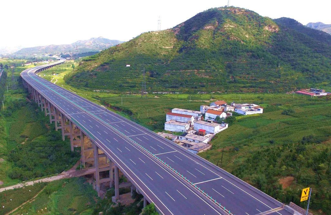 太行山高速邯郸段年前建成通车,还有一条要改扩建!