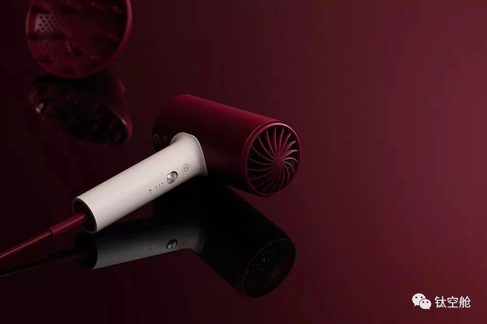 颠覆贵妇级吹风机，颜值认证，5分钟即时速干，让你秀发水润吹弹│智慧星球