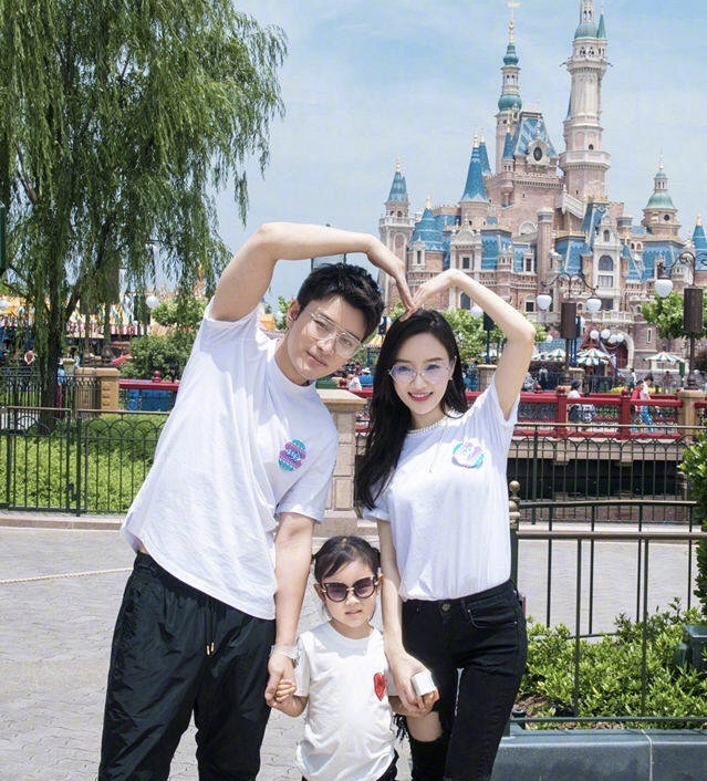 李小璐diss贾乃亮质问其给过她什么?早期节目