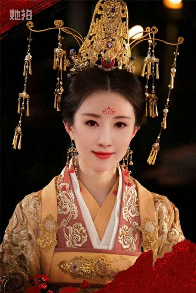 愿逐三秋雁,年年一度归:宁胡阏氏王昭君