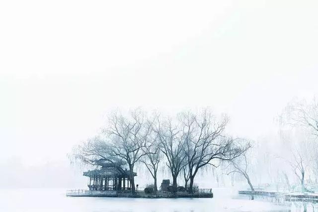 又见风清与月白
