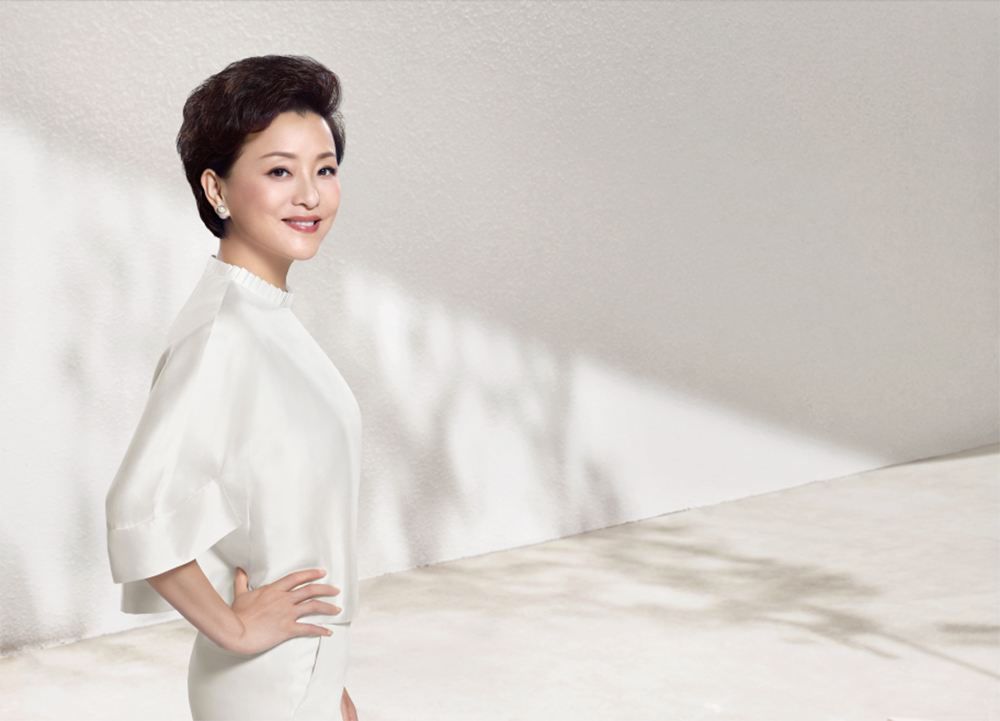 杨澜:“我付出30年青春,才有跟美国总统喝咖啡的机会!”