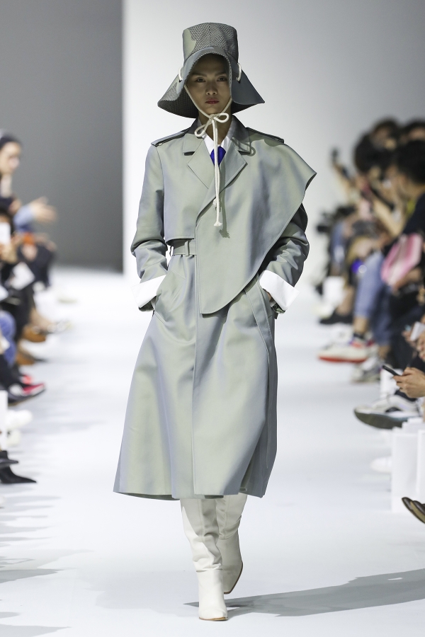 《Rorschach》：退守真实的边境 AW19系列发布