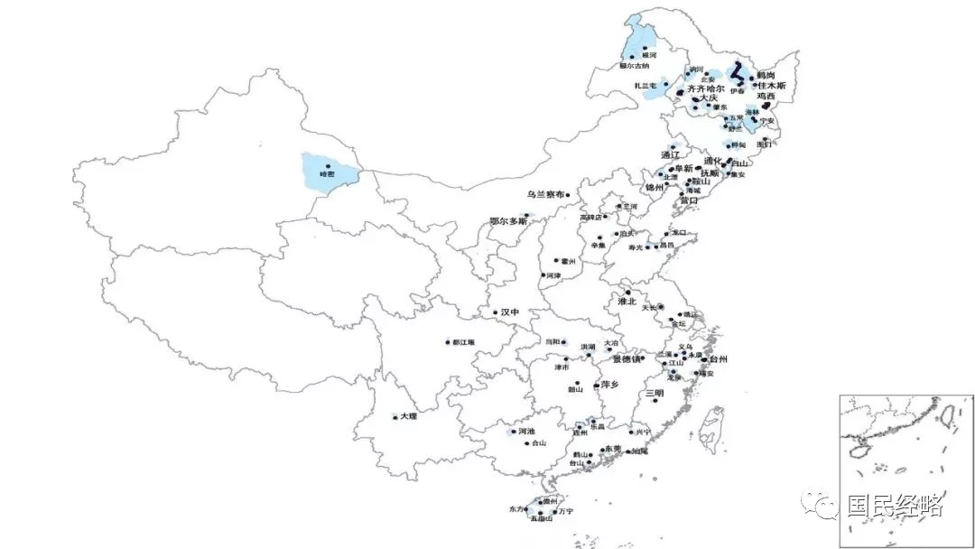 明显人口_不明显的情侣头像(3)
