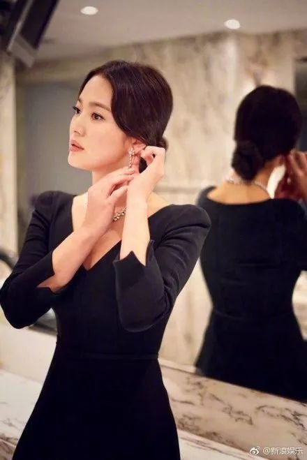 宋慧乔离开韩国崩了？比起滤镜，最致命的变化是这里