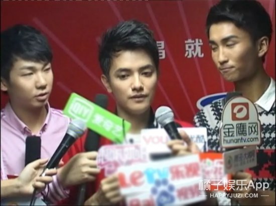 还记得2013届快乐男声饶威吗？他现在长这样啦！