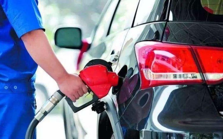 中石化官宣，92号汽油完成使命，新汽油将成老年车噩梦？