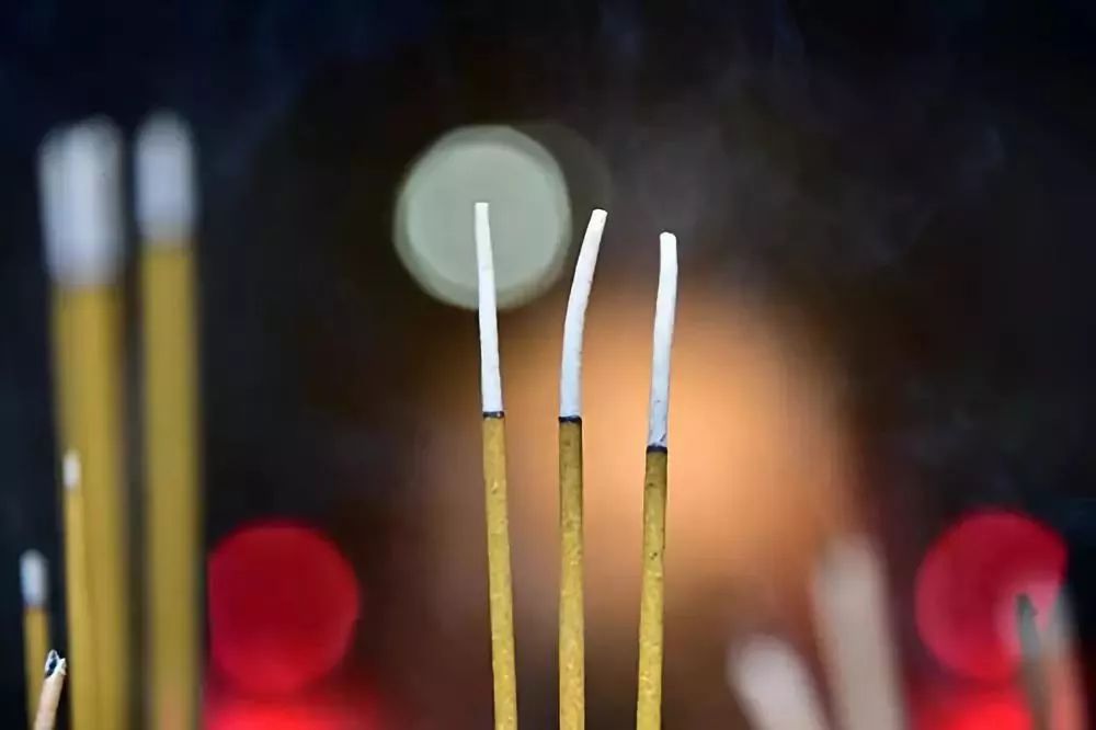 风水知识如何来供奉神坛仙坛供奉时应该注意什么