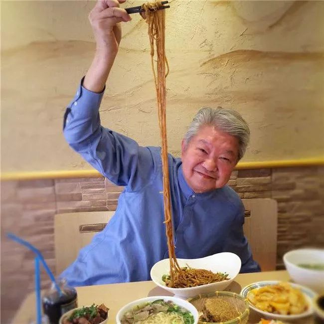 看了食神蔡澜的死前必吃清单，网友惊了：第一种就没吃过！