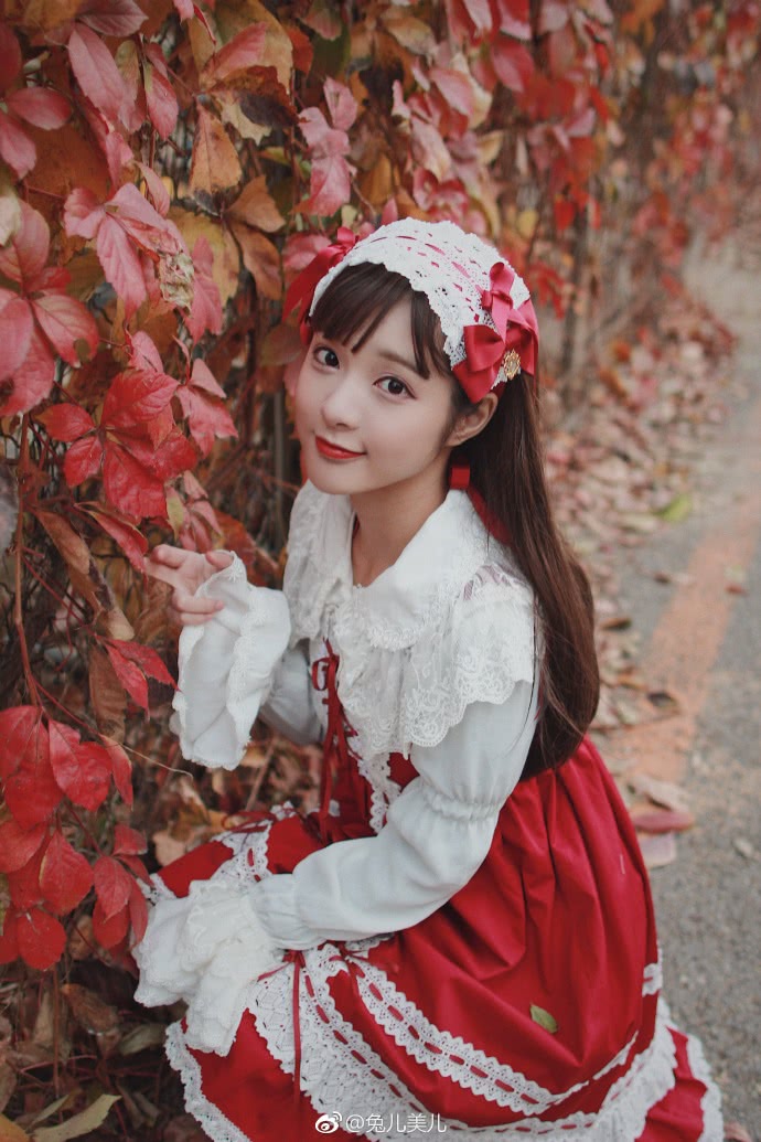 洛丽塔甜系小公举,石雪婧这样的小姐姐谁不爱呢?
