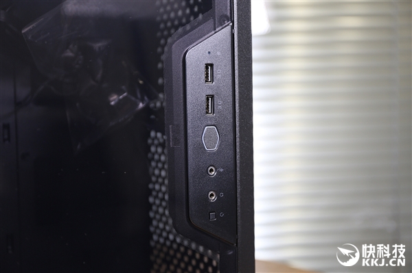酷冷机箱Q500L图赏：超高利用率的迷你ATX