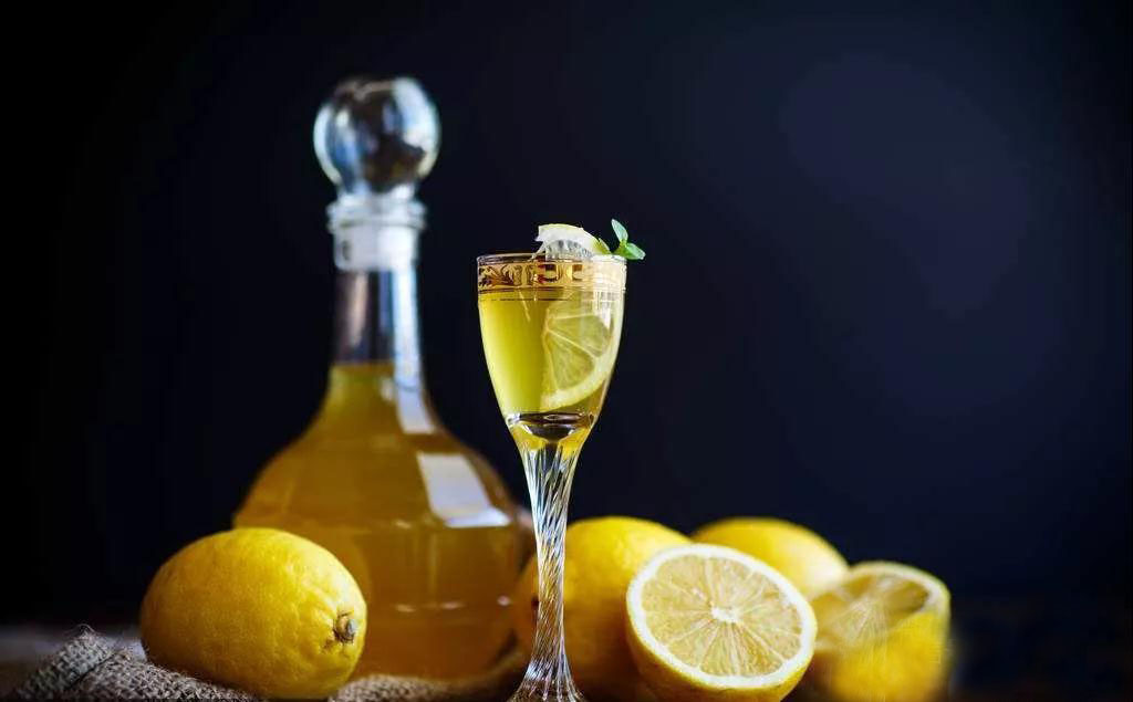 酿酒技术:柠檬酒怎么泡才不苦?