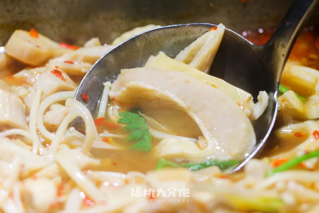 延边到底是个什么神仙城市？看完这份必吃清单，感觉去了个假东北……