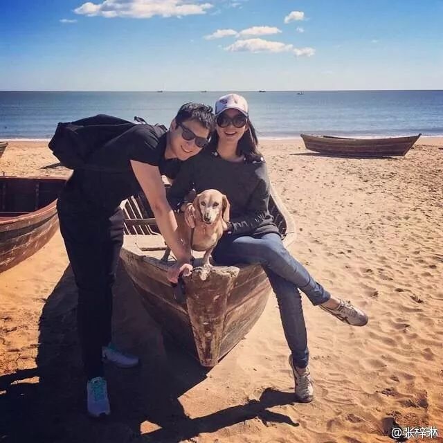 这个低调了12年的宝藏女孩，终于藏不住了.....