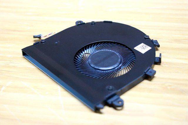 华为MateBook D怎么拆机?华为MateBook D拆机图文步骤详解