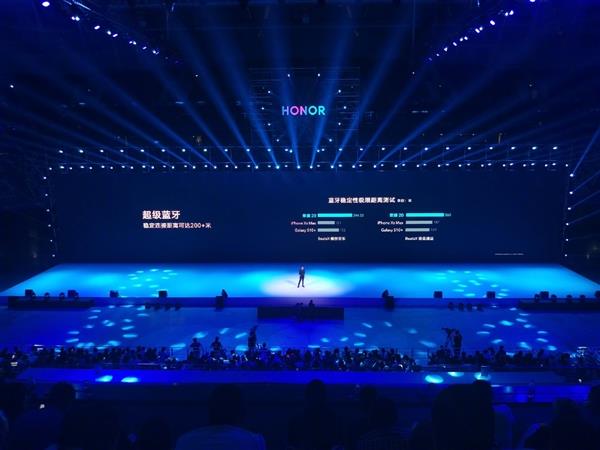 荣耀20自主超级蓝牙揭秘：200+米无障碍不卡顿都靠它