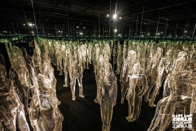 魔都潮流新疯向?沉浸式艺术体验展"正经疯人院"首展登陆魔都
