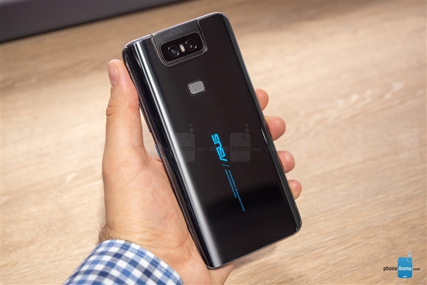 华硕ZenFone 6上市：骁龙855+旋转镜头