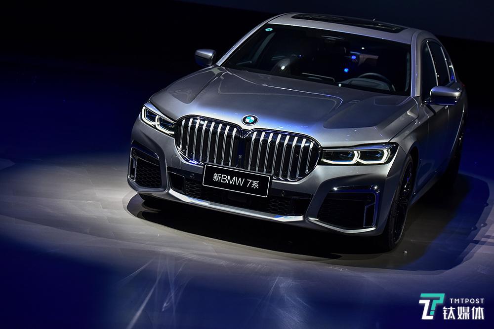 继续发力大型豪华车战略，全新BMW 7系的“中国特色”