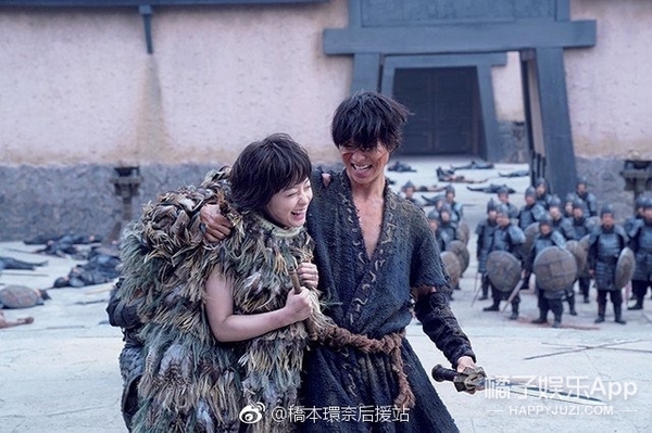 她如果是国内女星，估计会天天被嘲吧…