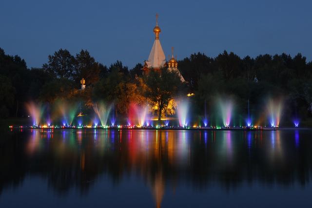 哈尔滨伏尔加庄园夏日风情,异国情调中的清凉假期