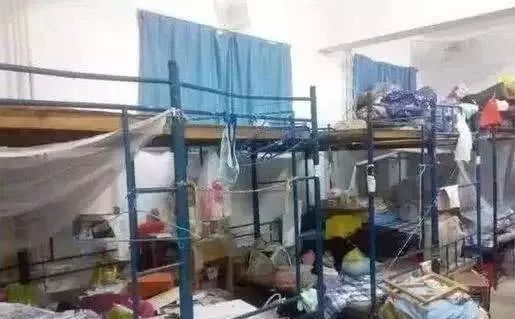 理想中的大学生活VS现实中的大学生活,是你吗?__凤凰网