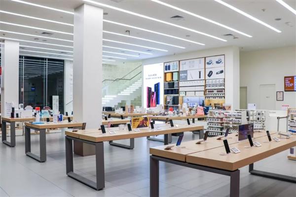 小米之家西安G park旗舰店7月13日开业：独栋双层玻璃幕墙