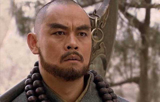 包勇:贾府里的鲁智深,敢骂贾雨村的性情中人