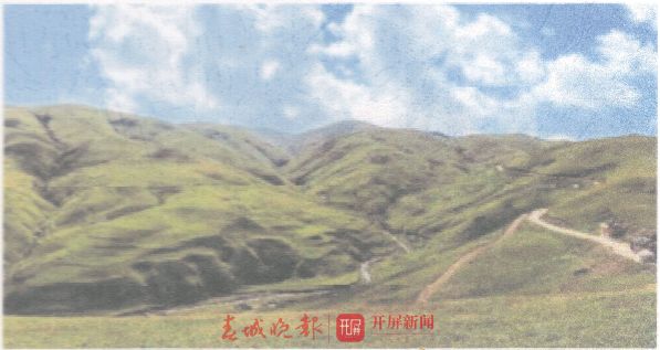 通用机场场址位于会泽县城北部,箐口塘水库以北,箐口塘,第十五道班