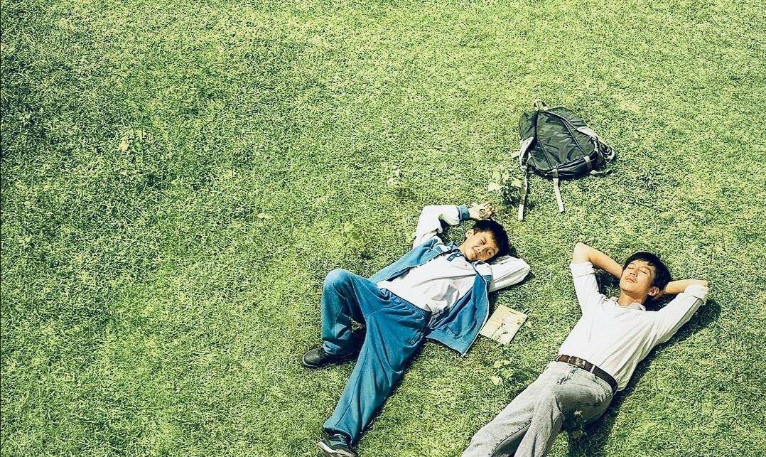 离开《跑男》后，邓超用《银河》的廉价滤镜，剑指15亿票房