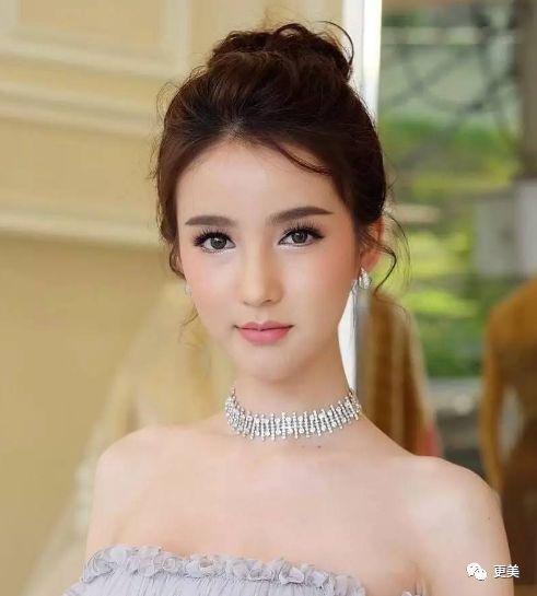 人妖选美冠军美过baby、来中国狂吸金,真不给女人留活路!