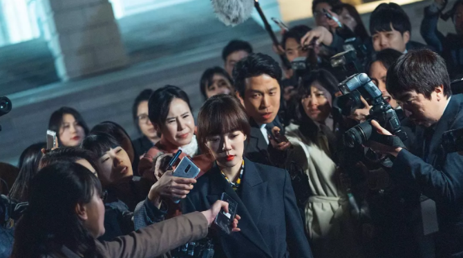 《请输入搜索词:WWW》大结局,感情各有归属,三位女主依旧潇洒 凯时娱乐官方网站
