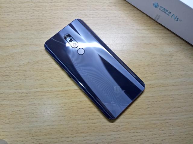 出众的颜值与手感,中国移动 n5 pro 开箱