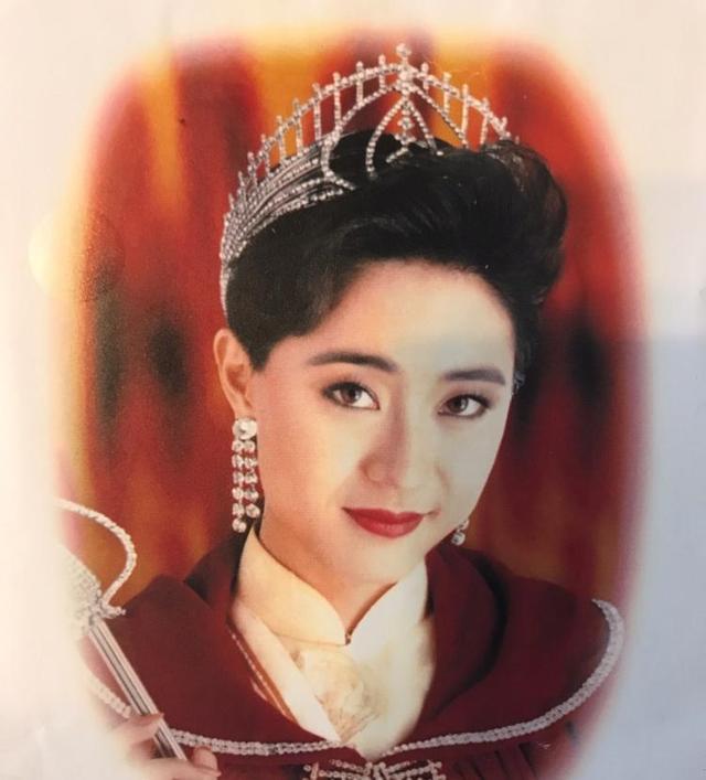 年轻时凭一头短发打遍天下无敌手，陈法蓉才是高开低走的典范
