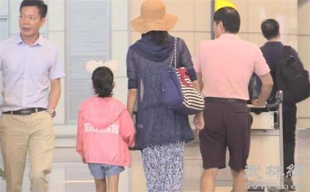 她是京城四美，出道零绯闻后嫁富商，购3.5亿豪宅做婚房