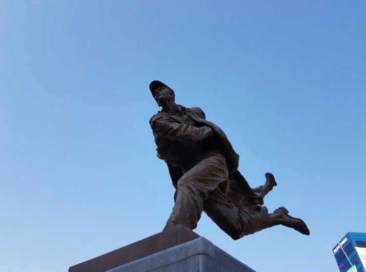安重根铜像揭幕仪式在韩举行 其曾击毙伊藤博文
