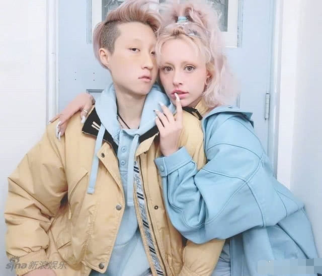 吴卓林和女友正式宣布领证结婚，母亲吴绮莉暂时无回应