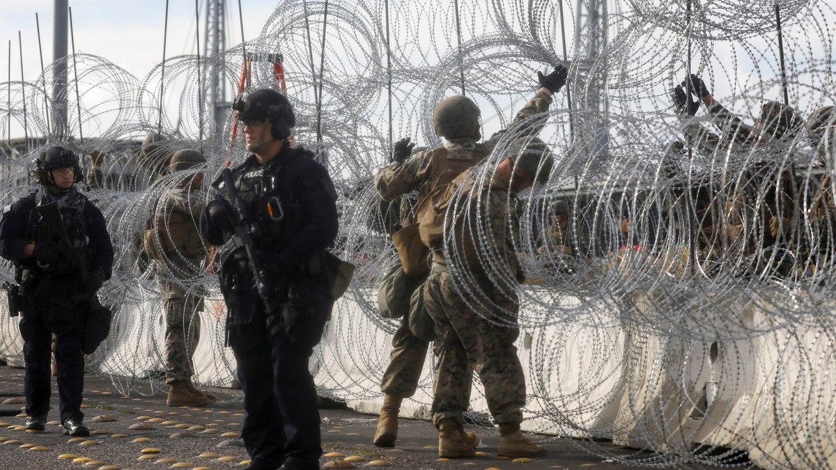 美国国防部要求4,000名士兵在1月31日前留在墨西哥边境