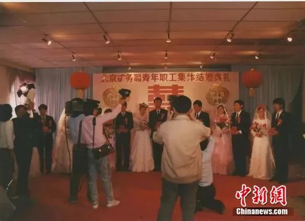 40年，几代中国人的结婚日记(图8)