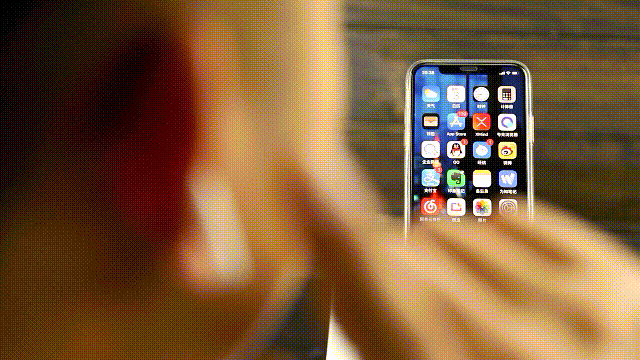 荣耀FlyPods Pro对决AirPods:国产耳机能否正面硬杠苹果大厂？