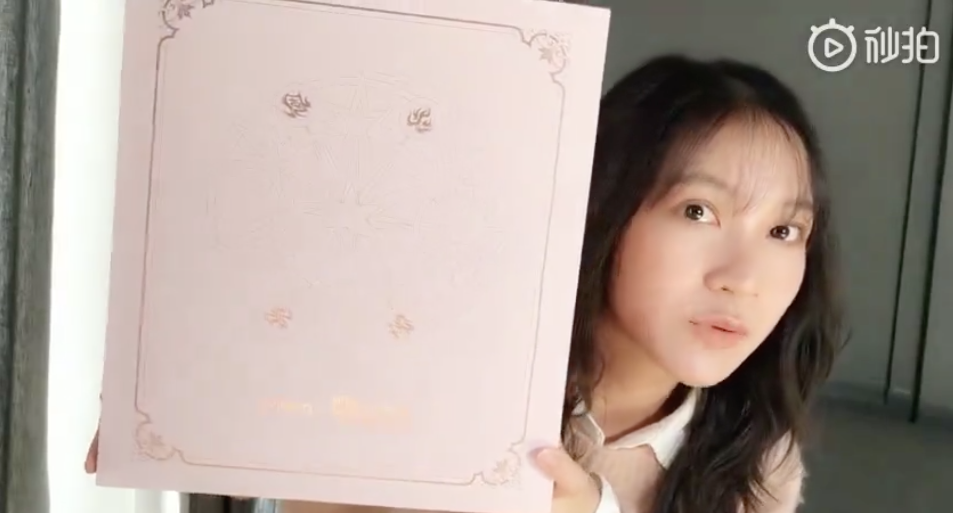 致敬“初代萌王”木之本樱，美图T9魔卡少女樱限量版梦幻开箱！