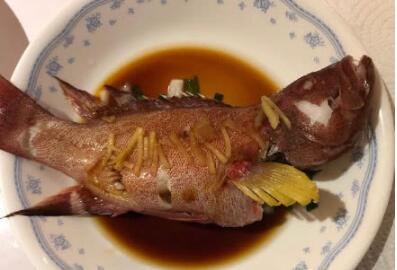 阿娇晒减肥餐，网友：突然觉得自己吃的饭好寒酸