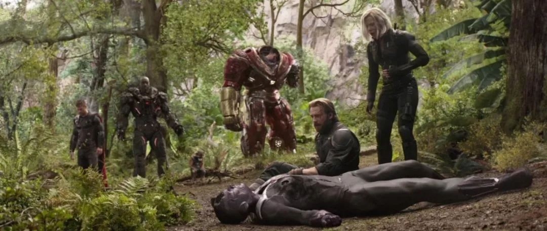 《复仇者联盟4》首款预告全解密,气氛太沉重了