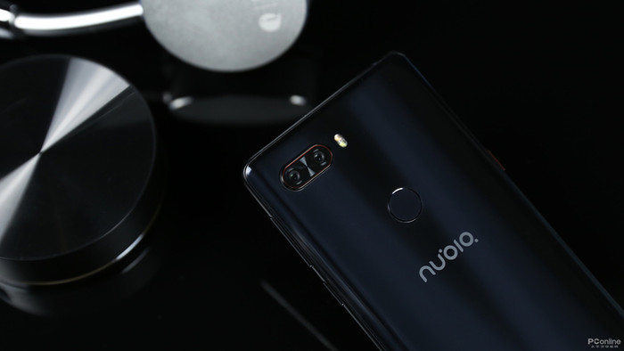 没有特色怎么行！vivo NEX旗舰版苏宁4198元