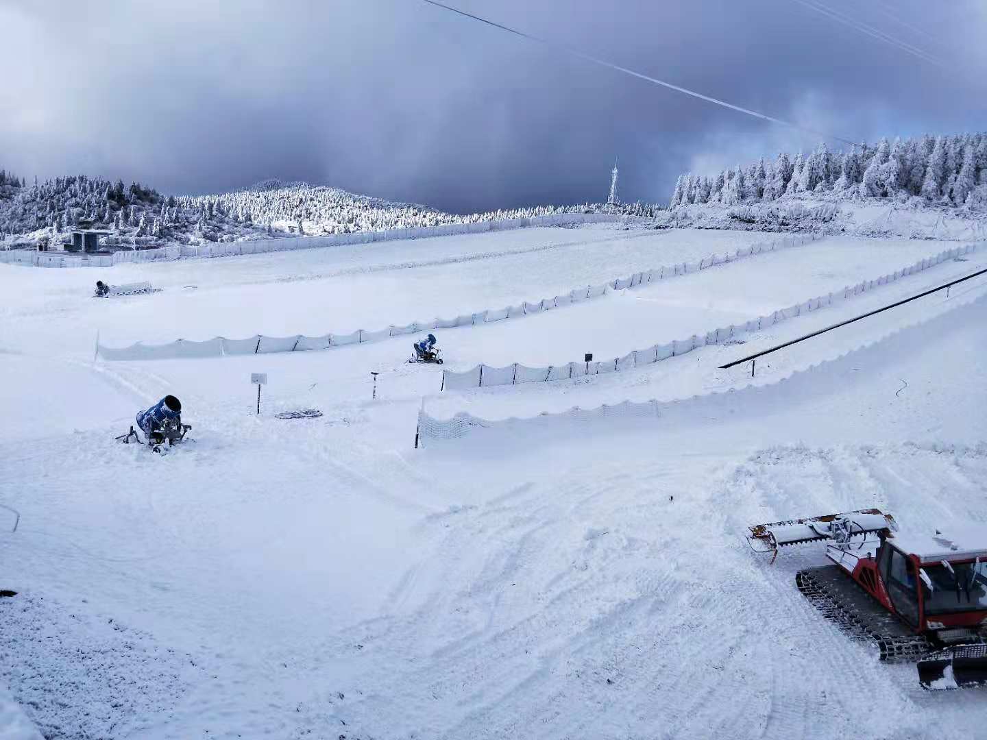 重庆仙女山可以滑雪啦!这周末约起!