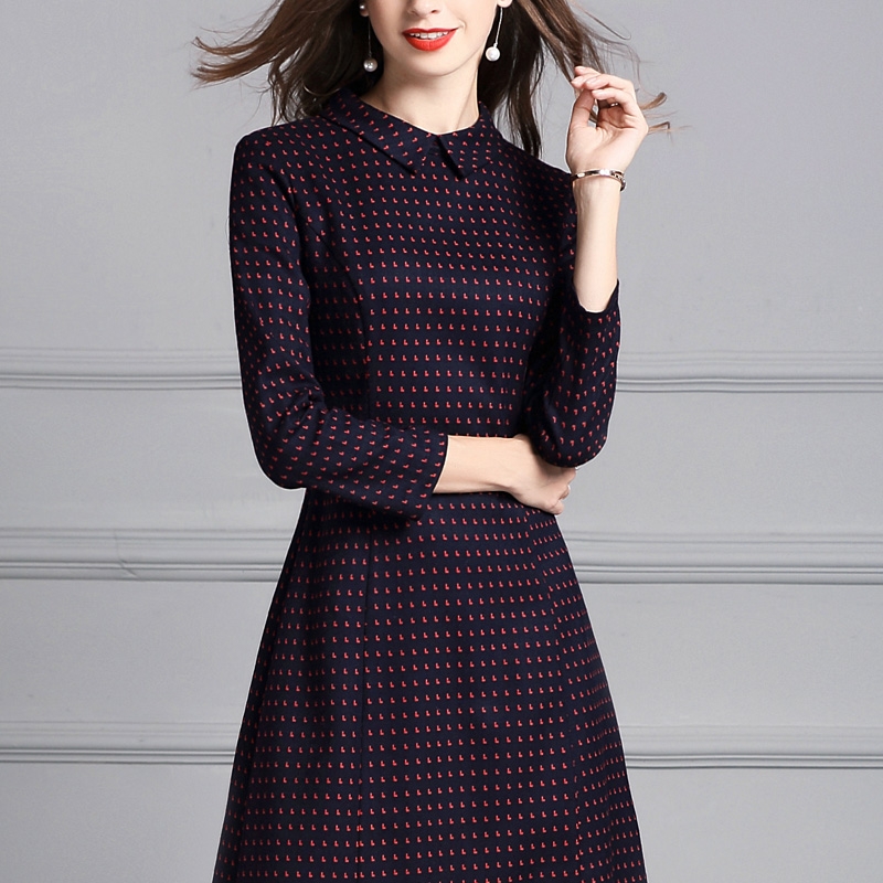 18年最美的打扮,罗兰紫羊绒裙+短靴,贵,但美