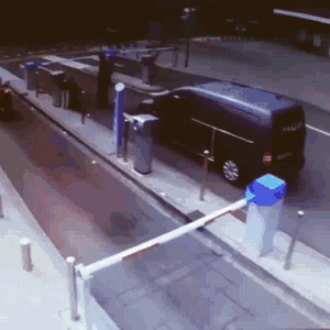 可怕！当红女明星脸上集体出现了这个东西！