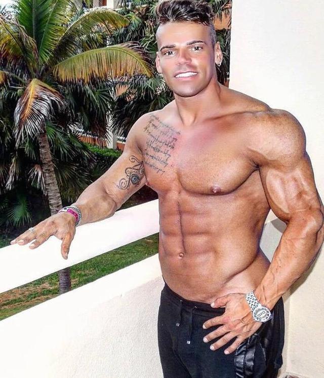 五大最健美肌肉男警察,中国山东小伙丝毫不逊色于欧美肌肉男!